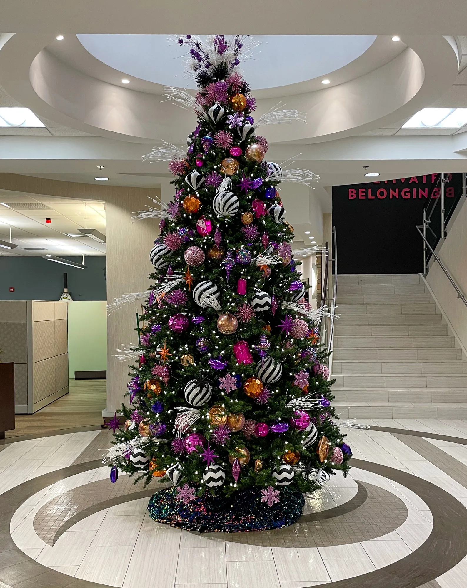 Holiday Decorating in Louisville
